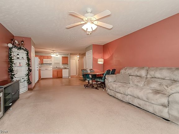 4th image of 5930 Lake Rd W Unit 1402