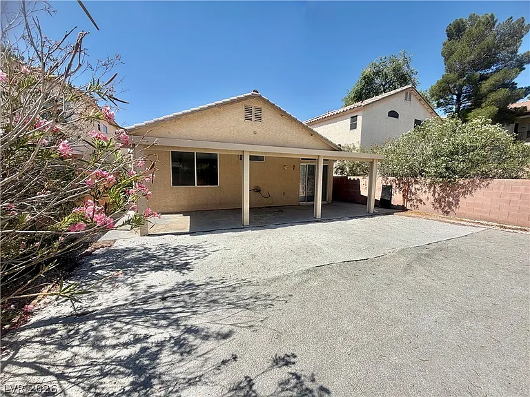 8234 Heather Rock Ct — Photo 13
