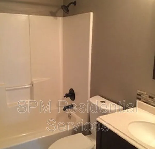 3709 New Colony Dr — Photo 16