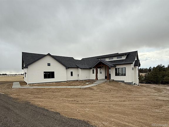3rd image of 11012 Sunset Oaks Place