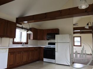 195 Cato St #2, Woonsocket, RI 02895