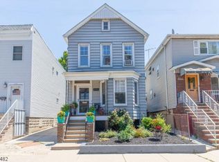 646 Avenue A, Bayonne, NJ 07002