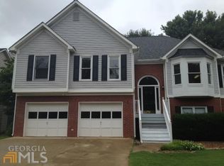 607 Ridge Crossing Dr, Woodstock, GA 30189