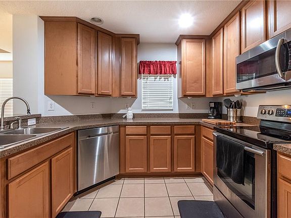 5th image of 8230 Summer Wood Ln