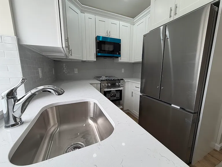 49 Summit Ave #2 — Photo 25