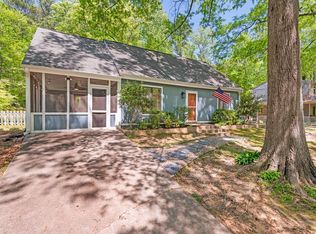 9 Meadhall Ct, Durham, NC 27713