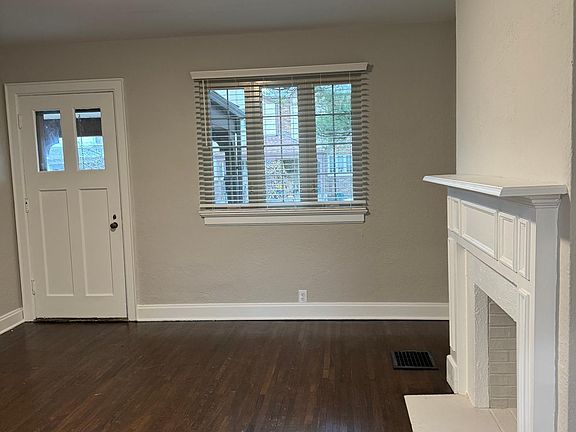 4th image of 131 W California Ave