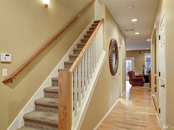 3rd image of 4907 NE 123rd St
