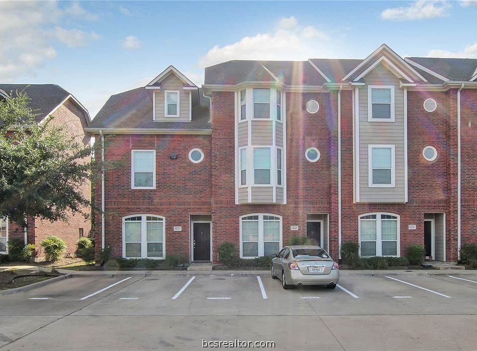 1st image of 305 Holleman Dr E APT 1602