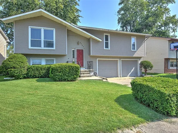 4764 White Oak Ln, Decatur, IL 62521