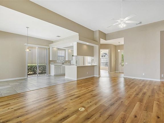 3rd image of 28608 Wahoo Dr