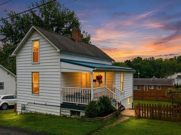 528 Hess St, Morgantown, WV 26501