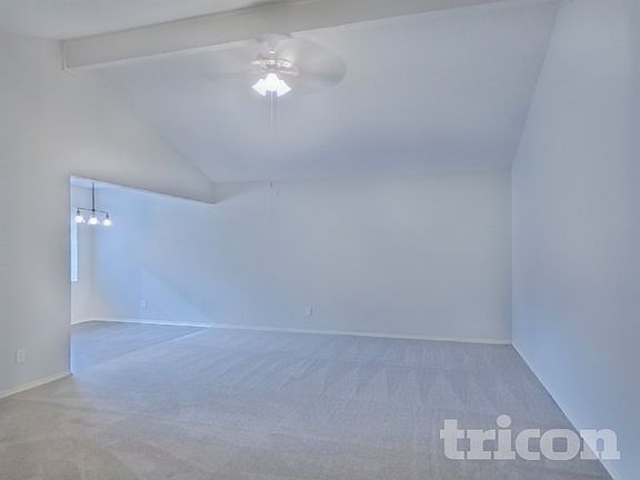 4th image of 537 Greenway Dr