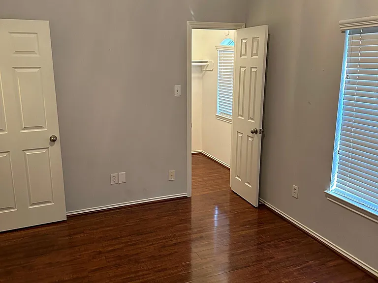 11307 Bright Canyon Ln — Photo 7