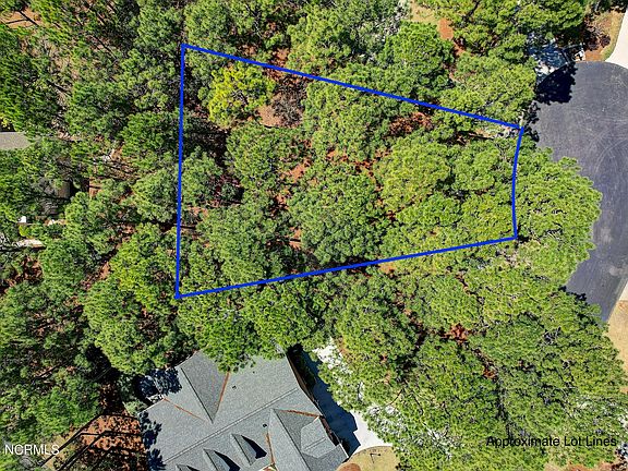 2nd image of 4495 Lenox Court