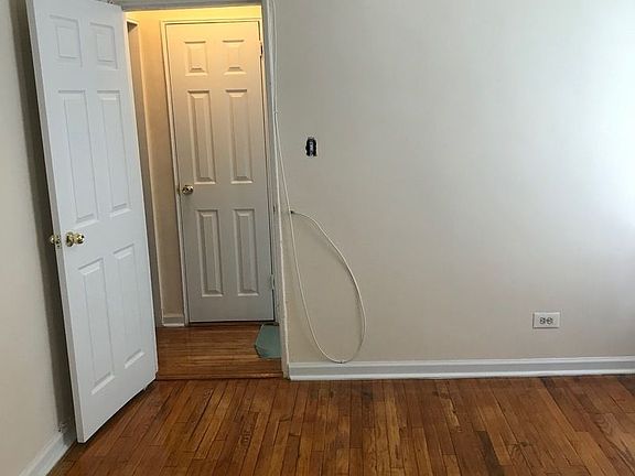 5th image of 8331 116th St APT 1D