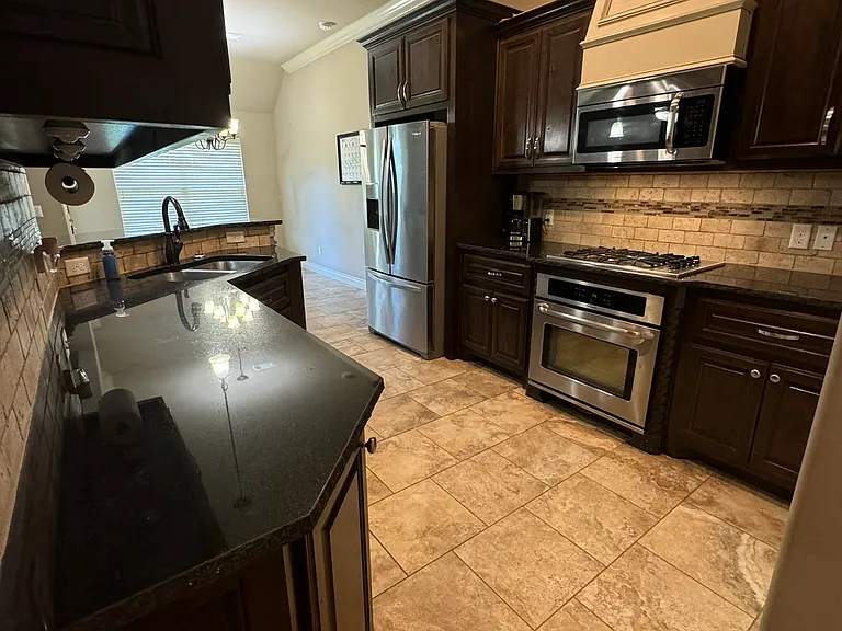 3112 Langley Dr — Photo 11