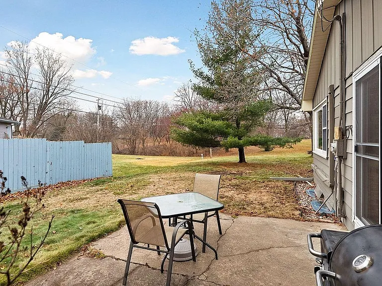 1312 Woodhill Cir — Photo 22