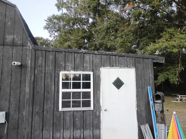 30 Berry Rd #1, Wiggins, MS 39577