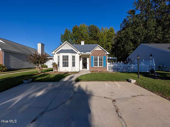4th image of 2523 Crystal Drive SW