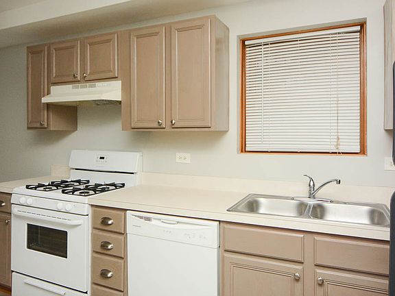 3rd image of 1420 W Ohio St #G