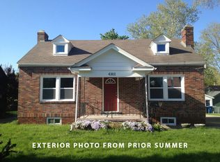 4301 Hickman Rd, Des Moines, IA 50310