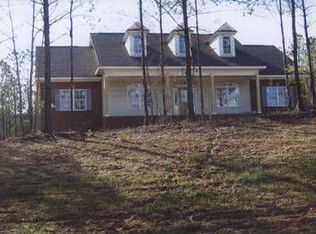 2623 Hannah Dr, Deatsville, AL 36022