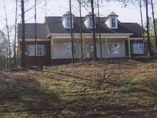 2623 Hannah Dr, Deatsville, AL 36022