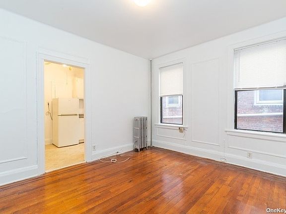 3rd image of 4544 40th St