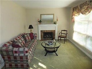2nd image of 5440 Woodson St