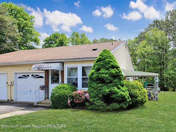 2nd image of 29B Birchwood Drive