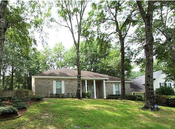 2nd image of 109 Kentwood Dr