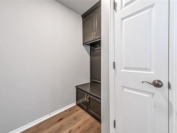 5th image of 3405 Pagoda Pead Dr