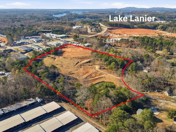 3600 Shoreland Dr, Buford, GA 30518