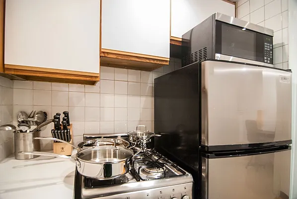 Rented by WAM Partners - William Moses Co. | media 70