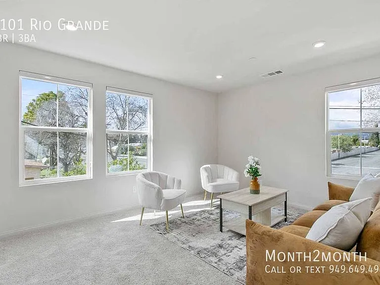 2101 Rio Grande — Photo 3