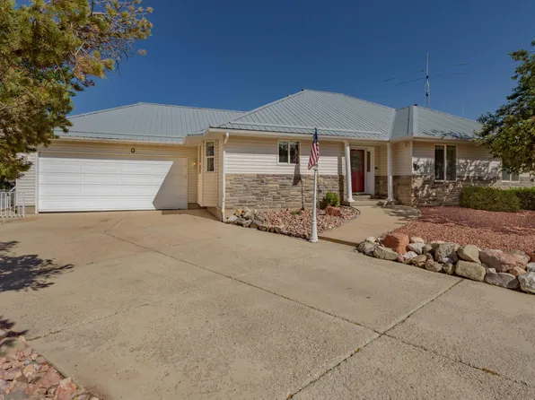 109 N Silver Spur Dr, Cedar City, UT 84720