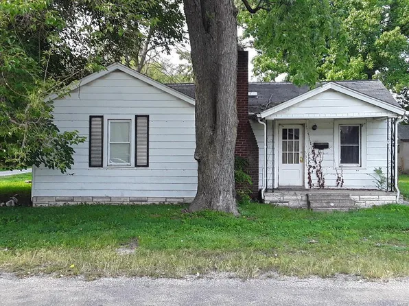 202 E Monroe St, Du Quoin, IL 62832