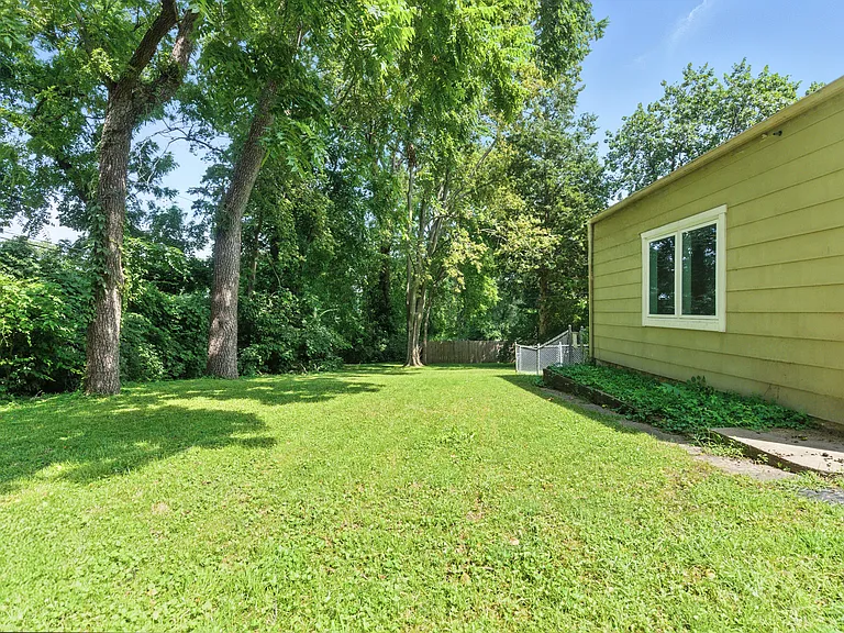 6206 Terrydale St — Photo 57