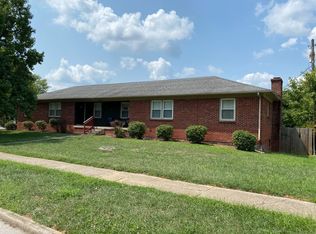 3379 Spangler Dr, Lexington, KY 40517