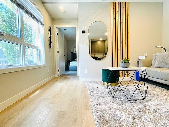 4th image of 115 SE Kananaskis Way #117