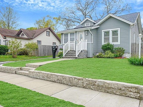 2nd image of 36 Highland Ave