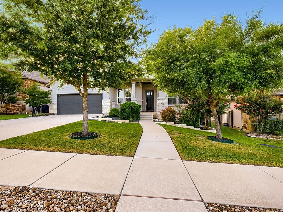 1st image of 621 Rancho Sienna Loop