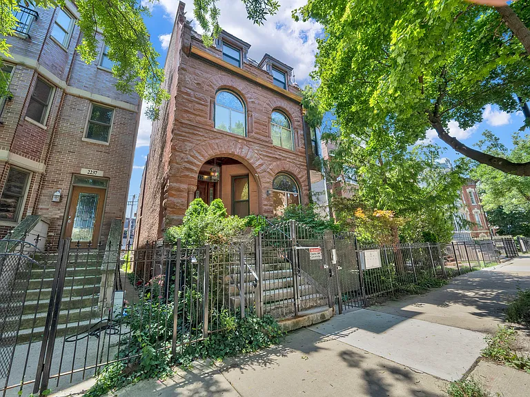 2239 W Washington Blvd #1 — Photo 2