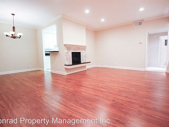 4th image of 14540 Dickens St APT 104