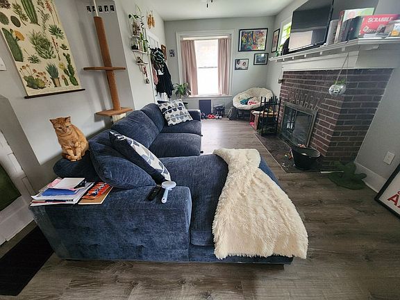 4th image of 5524 Pulaski Ave #11