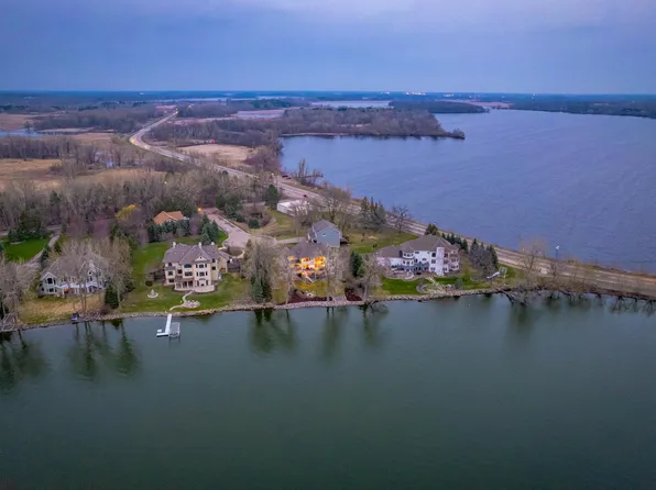 7264 Mound Ct, Centerville, MN 55038