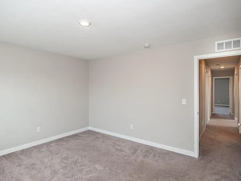 2519 Dixon Creek Dr — Photo 19