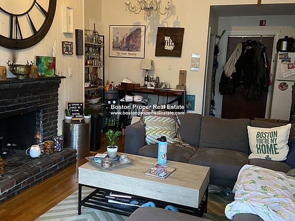 224 Commonwealth #7 Boston - Back Bay Unit Photo 7