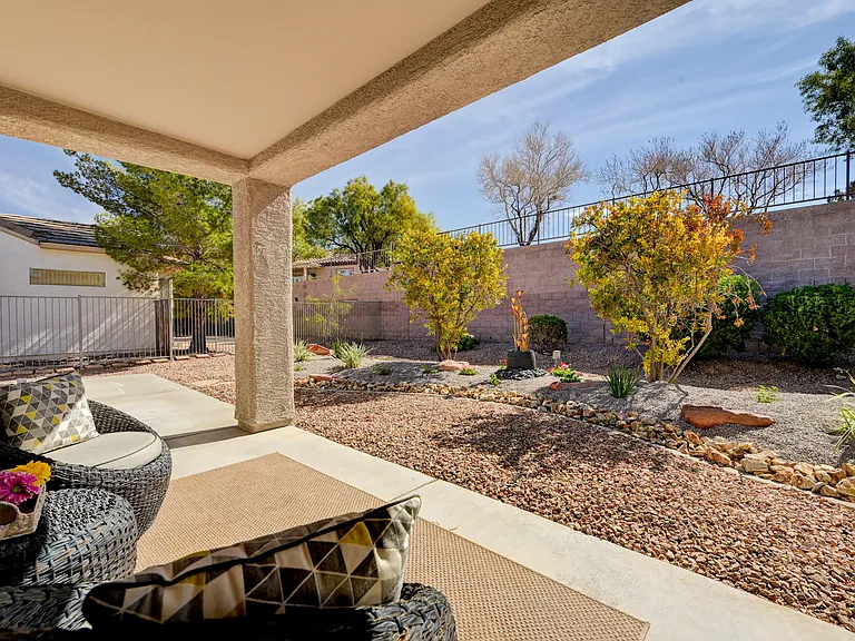 2609 Rangely Ave — Photo 32